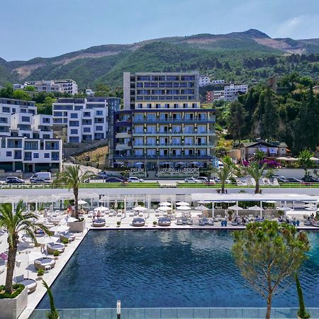 Hotel Vlora Priam, Affiliated By Melia Bagian luar foto
