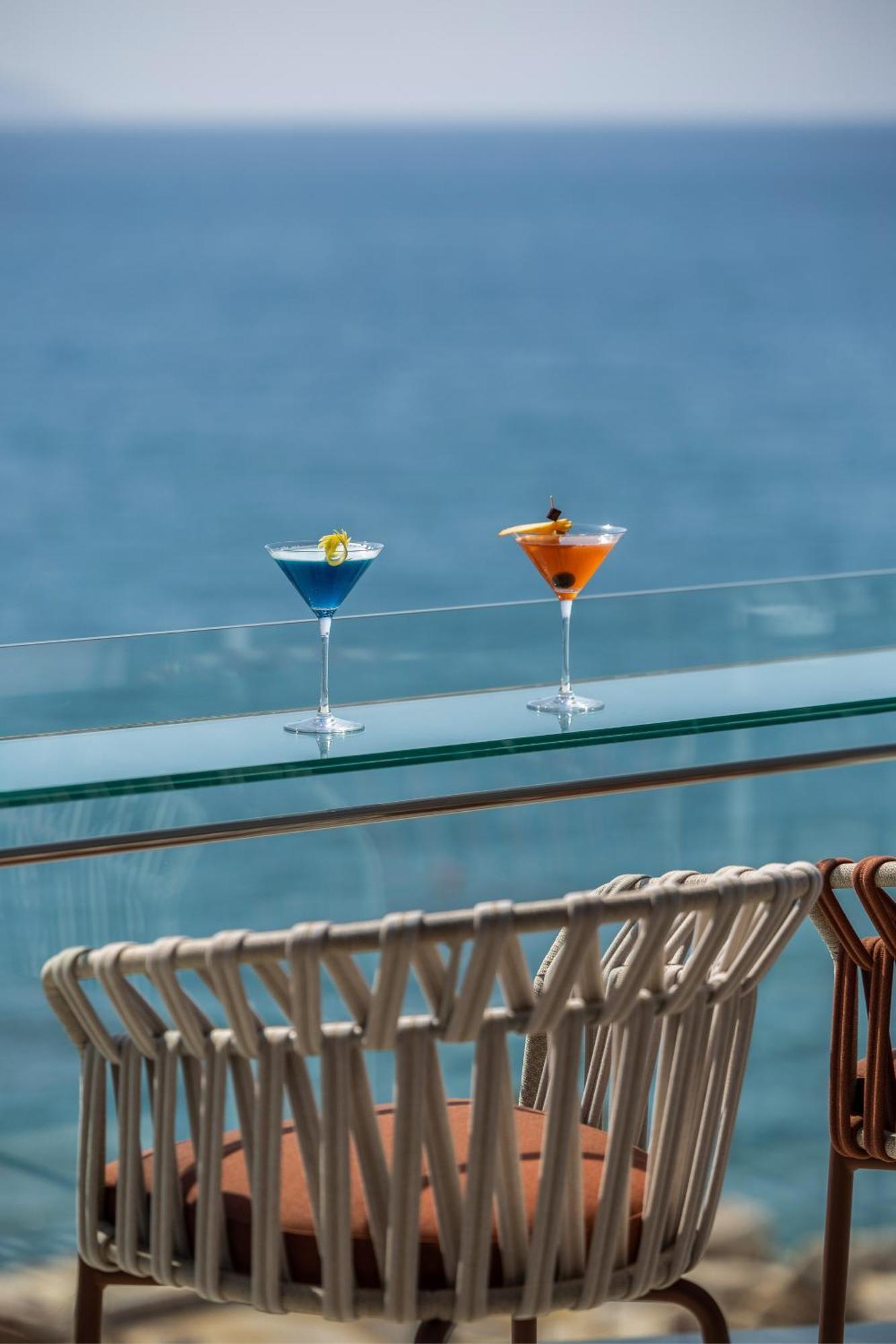 Hotel Vlora Priam, Affiliated By Melia Bagian luar foto